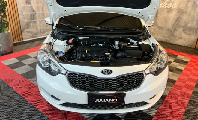 Kia Motors Cerato 1.6 16V  Flex  Aut. 2015 Flex-13