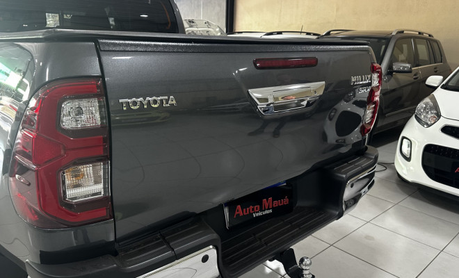 Toyota Hilux CD SRX 4x4 2.8 TDI 16V Diesel Aut. 2023 Diesel-7