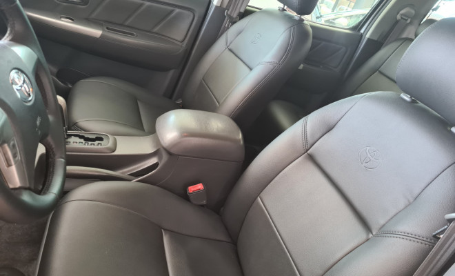 Toyota Hilux CD SRV D4-D 4x4 3.0 TDI Diesel Aut 2013 Diesel-6