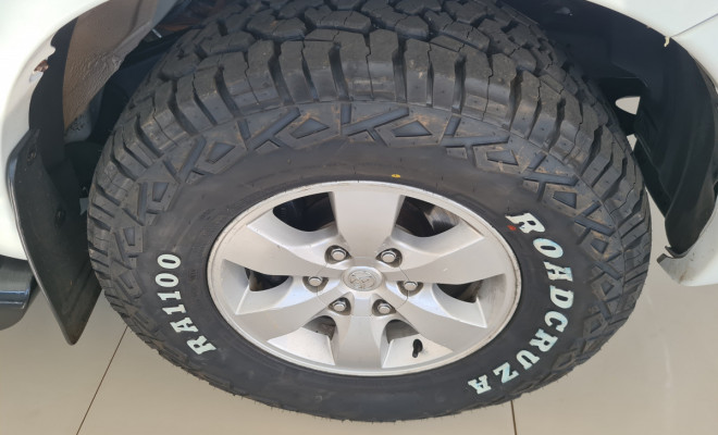 Toyota Hilux CD SRV D4-D 4x4 3.0 TDI Diesel Aut 2013 Diesel-10