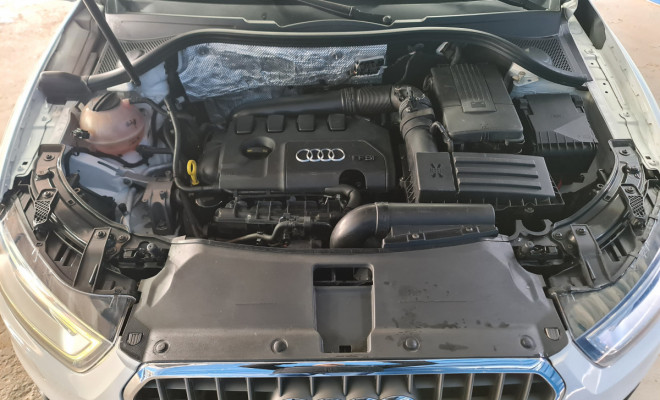 Audi Q3 2.0 TFSI Quat. 170/180cv S-tronic 5p 2015 Gasolina-11
