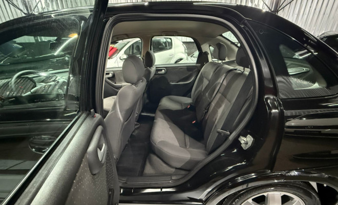 GM - Chevrolet Corsa Sed. Premium 1.4 8V ECONOFLEX 4p 2010 Flex-10