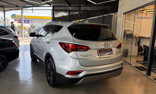 Hyundai Santa Fe/GLS 3.3 V6 4X4 Tiptronic 2016 Gasolina-9