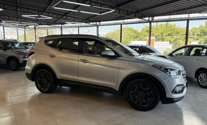 Hyundai Santa Fe/GLS 3.3 V6 4X4 Tiptronic 2016 Gasolina-2