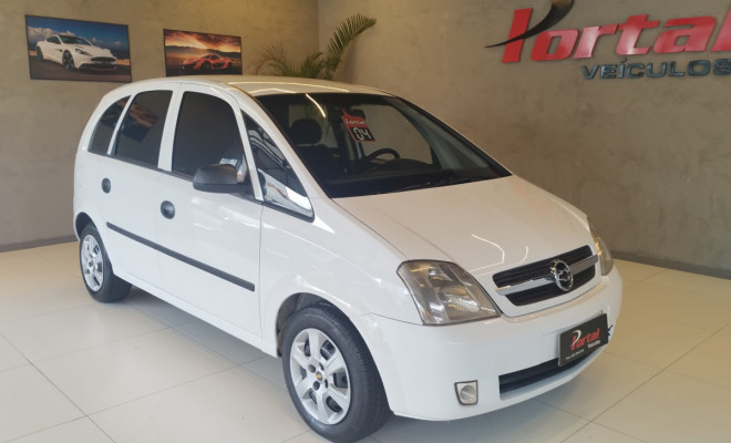 GM - Chevrolet Meriva 1.8/ CD 1.8 MPFI 8V 102cv 5p 2003 Gasolina-0