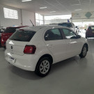 VW - VolksWagen Gol 1.0 Flex 12V 5p 2023 Flex-6