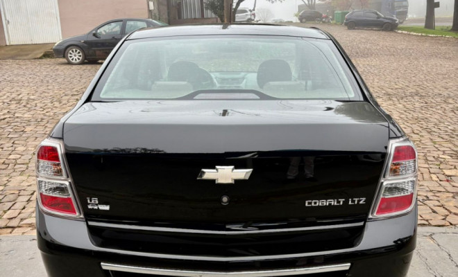 GM - Chevrolet COBALT LTZ 1.8 8V Econo.Flex 4p Mec. 2015 Flex-3