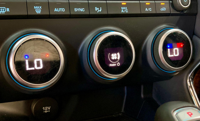 Jaguar E-Pace R-Dyn. SE 2.0 AWD 250cv Aut/Flex. 2019 Flex-5