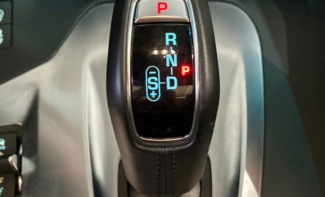 Jaguar E-Pace R-Dyn. SE 2.0 AWD 250cv Aut/Flex. 2019 Flex-6