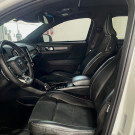Volvo XC 40 T-5 R-DESIGN 2.0 252cv AWD 2019 Gasolina-8
