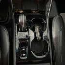 Volvo XC 40 T-5 R-DESIGN 2.0 252cv AWD 2019 Gasolina-6