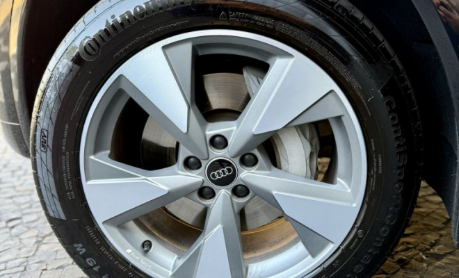 Audi Q5 SB P Black. 2.0 TFSIe S.Tr. Qt (Hib.) 2023 Gasolina-2