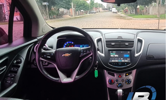 GM - Chevrolet TRACKER LTZ 1.8 16V Flex 4x2 Aut. 2015 Flex-7