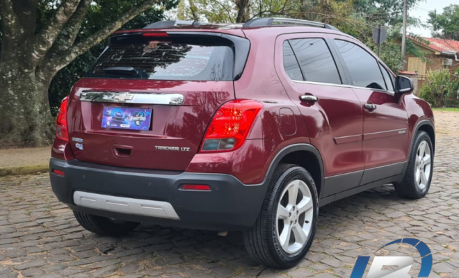 GM - Chevrolet TRACKER LTZ 1.8 16V Flex 4x2 Aut. 2015 Flex-4