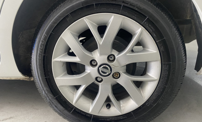 Nissan VERSA SV 1.6 16V FlexStart 4p Aut. 2020 Flex-8