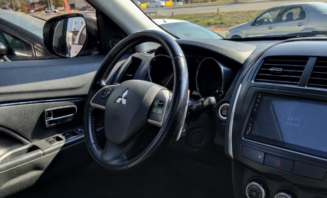 Mitsubishi ASX 2.0 16V 4x4 160cv Aut. 2014 Gasolina-6