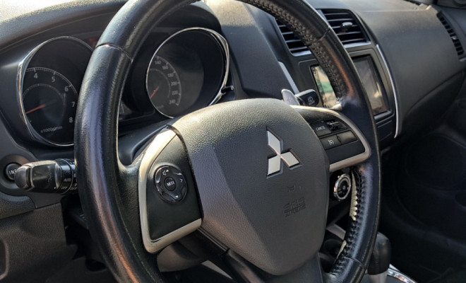 Mitsubishi ASX 2.0 16V 4x4 160cv Aut. 2014 Gasolina-4
