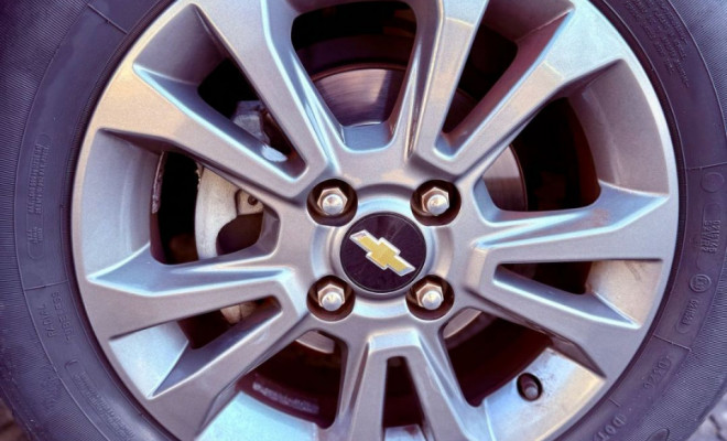 GM - Chevrolet ONIX HATCH EFFECT 1.4 8V F.Power 5p Mec. 2015 Flex-2