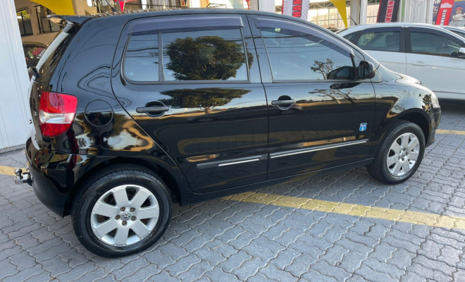 VW - VolksWagen Fox Route 1.6 Mi Total Flex 8V 5p 2009 Flex-4
