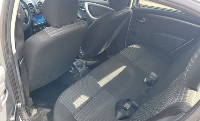 Renault SANDERO Expression Hi-Flex 1.0 16V 5p 2013 Flex-7