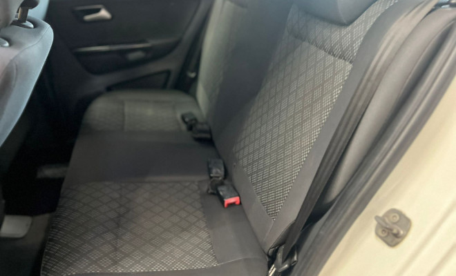 (REPASSE) VW - VolksWagen Fox Trendline 1.0 Flex 12V 5p 2017 Flex-9