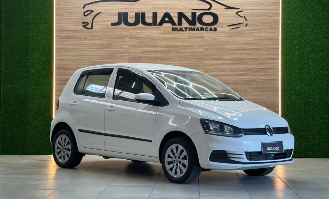 (REPASSE) VW - VolksWagen Fox Trendline 1.0 Flex 12V 5p 2017 Flex