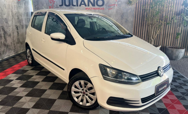 VW - VolksWagen Fox Trendline 1.0 Flex 12V 5p 2017 Flex
