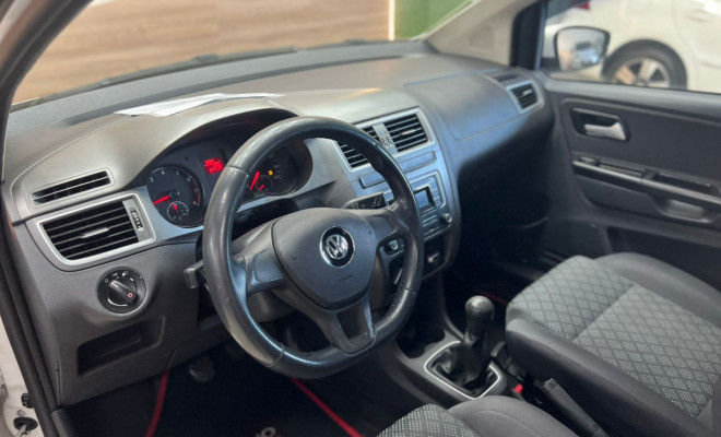 (REPASSE) VW - VolksWagen Fox Trendline 1.0 Flex 12V 5p 2017 Flex-3