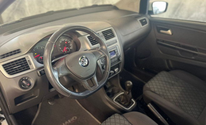 VW - VolksWagen Fox Trendline 1.0 Flex 12V 5p 2017 Flex-3