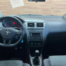 (REPASSE) VW - VolksWagen Fox Trendline 1.0 Flex 12V 5p 2017 Flex-5