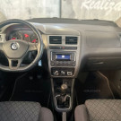 VW - VolksWagen Fox Trendline 1.0 Flex 12V 5p 2017 Flex-5