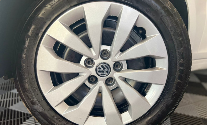 VW - VolksWagen Fox Trendline 1.0 Flex 12V 5p 2017 Flex-11