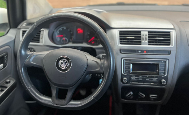 (REPASSE) VW - VolksWagen Fox Trendline 1.0 Flex 12V 5p 2017 Flex-6