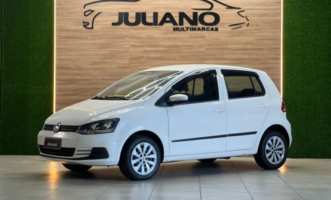 (REPASSE) VW - VolksWagen Fox Trendline 1.0 Flex 12V 5p 2017 Flex-0