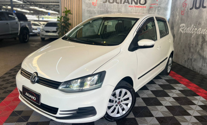 VW - VolksWagen Fox Trendline 1.0 Flex 12V 5p 2017 Flex-0
