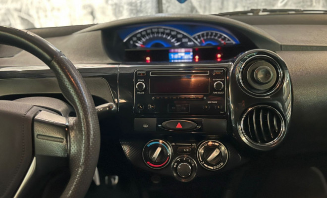 Toyota ETIOS XS Sedan1.5 Flex 16V 4p Mec. 2015 Flex-7
