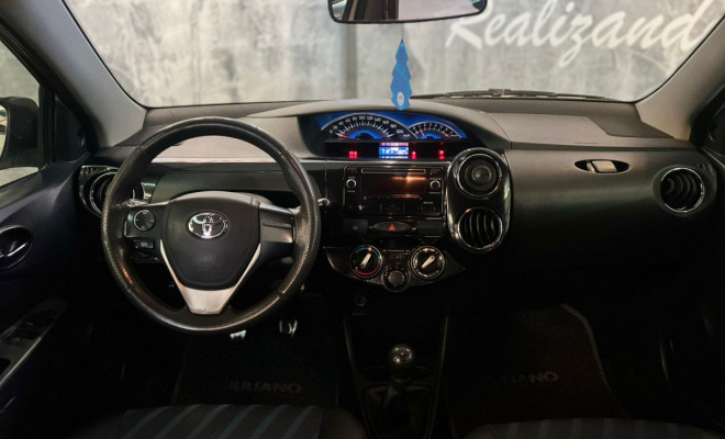 Toyota ETIOS XS Sedan1.5 Flex 16V 4p Mec. 2015 Flex-5