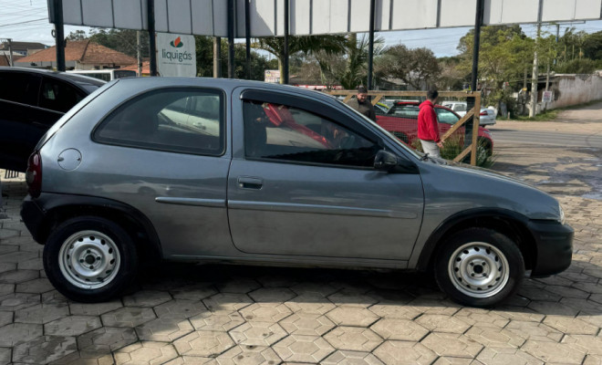 GM - Chevrolet Corsa Wind 1.0 MPFI / EFI  2p 2001 Gasolina-6