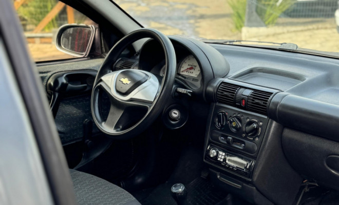 GM - Chevrolet Corsa Wind 1.0 MPFI / EFI  2p 2001 Gasolina-5
