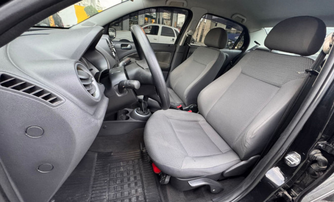 VW - VolksWagen VOYAGE 1.0/1.0 City Mi Total Flex 8V 4p 2011 Flex-6