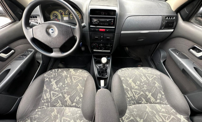 Fiat Palio Week. Adv/Adv TRYON 1.8 mpi Flex 2006 Flex-0