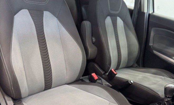 Ford EcoSport FREESTYLE 1.6 16V Flex 5p 2013 Flex-5