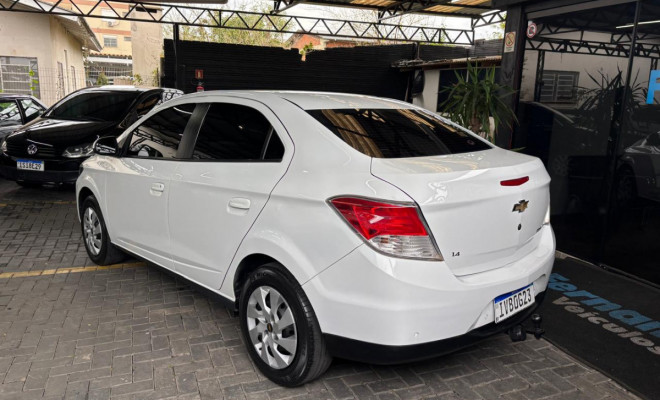 GM - Chevrolet PRISMA Sed. LT 1.4 8V FlexPower 4p 2014 Flex-0