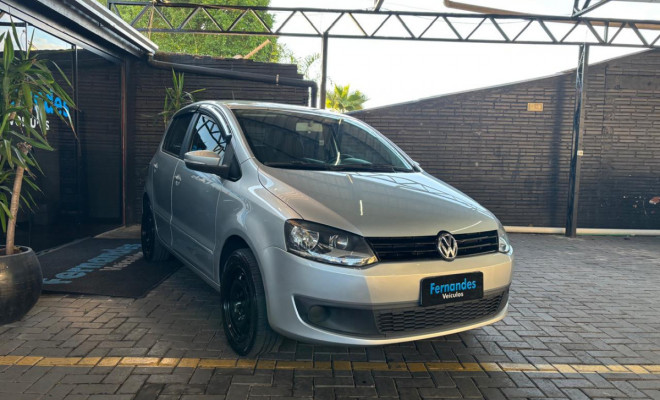 VW - VolksWagen Fox 1.6 Mi Total Flex 8V 5p 2014 Flex