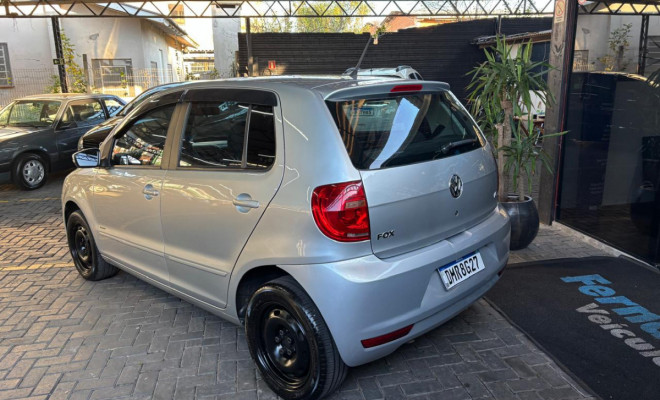 VW - VolksWagen Fox 1.6 Mi Total Flex 8V 5p 2014 Flex-2