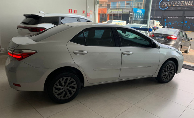 Toyota Corolla GLi 1.8 Flex 16V  Aut. 2018 Flex-6