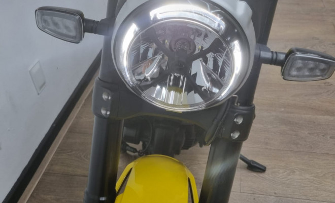 DUCATI SCRAMBLER ICON 800cc 2022 Gasolina-11