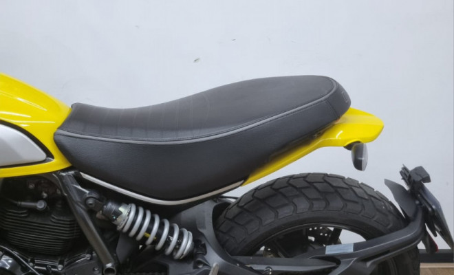 DUCATI SCRAMBLER ICON 800cc 2022 Gasolina-8