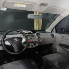 Toyota ETIOS XS  1.3 Flex 16V 5p Mec. 2013 Flex-9