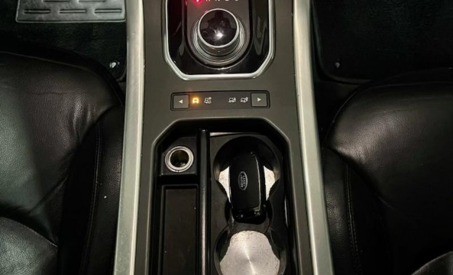 Land Rover Range R.EVOQUE Si4 SE Dynamic 2.0 Aut. 2016 Gasolina-2